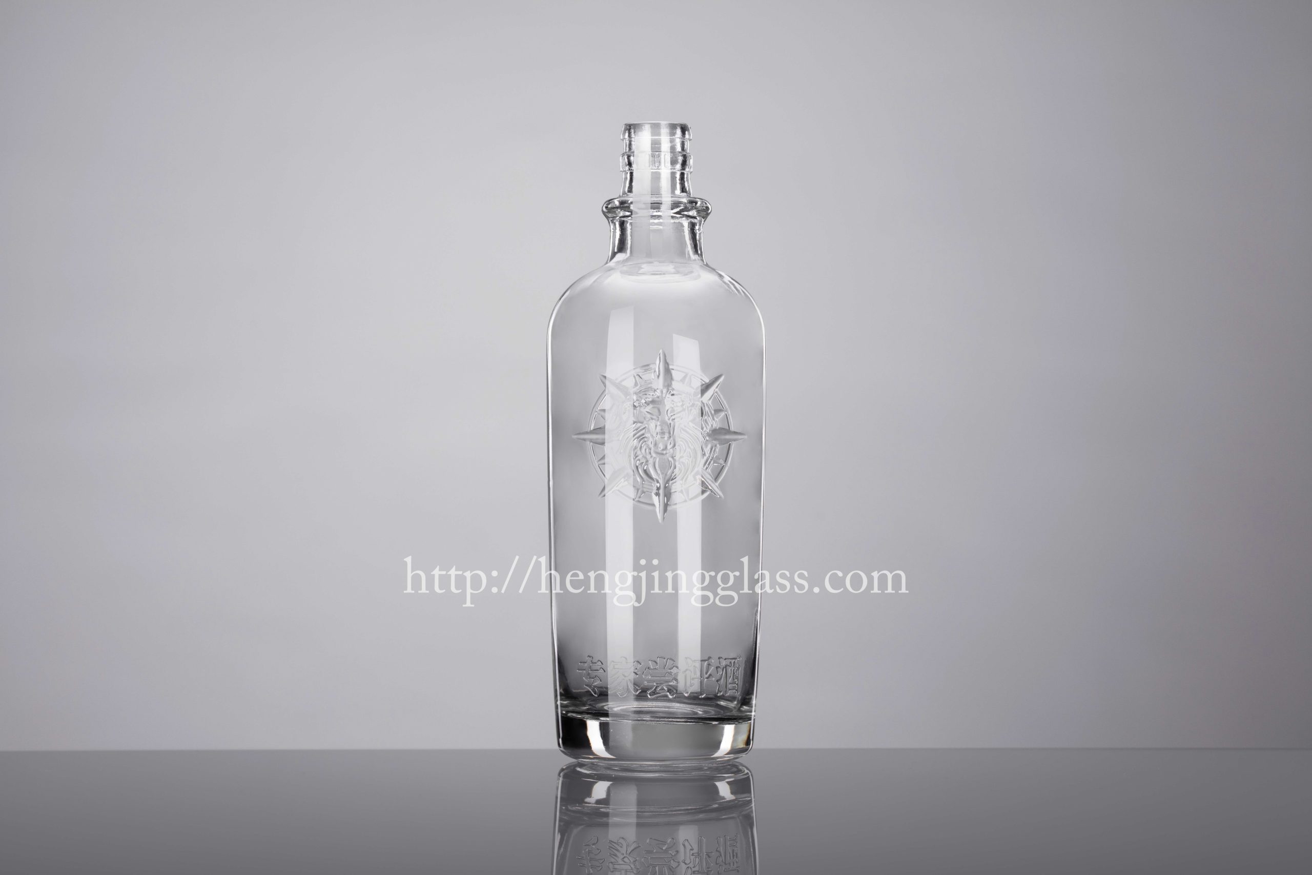 500ml Embossing Effect Liquor Bottle HJ-BP011
