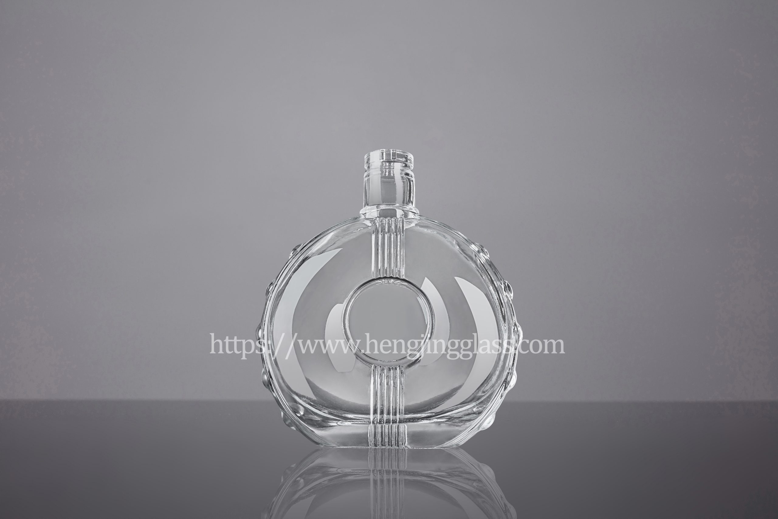 700ml HJ-Y069 Liquor Bottle XO Bottle