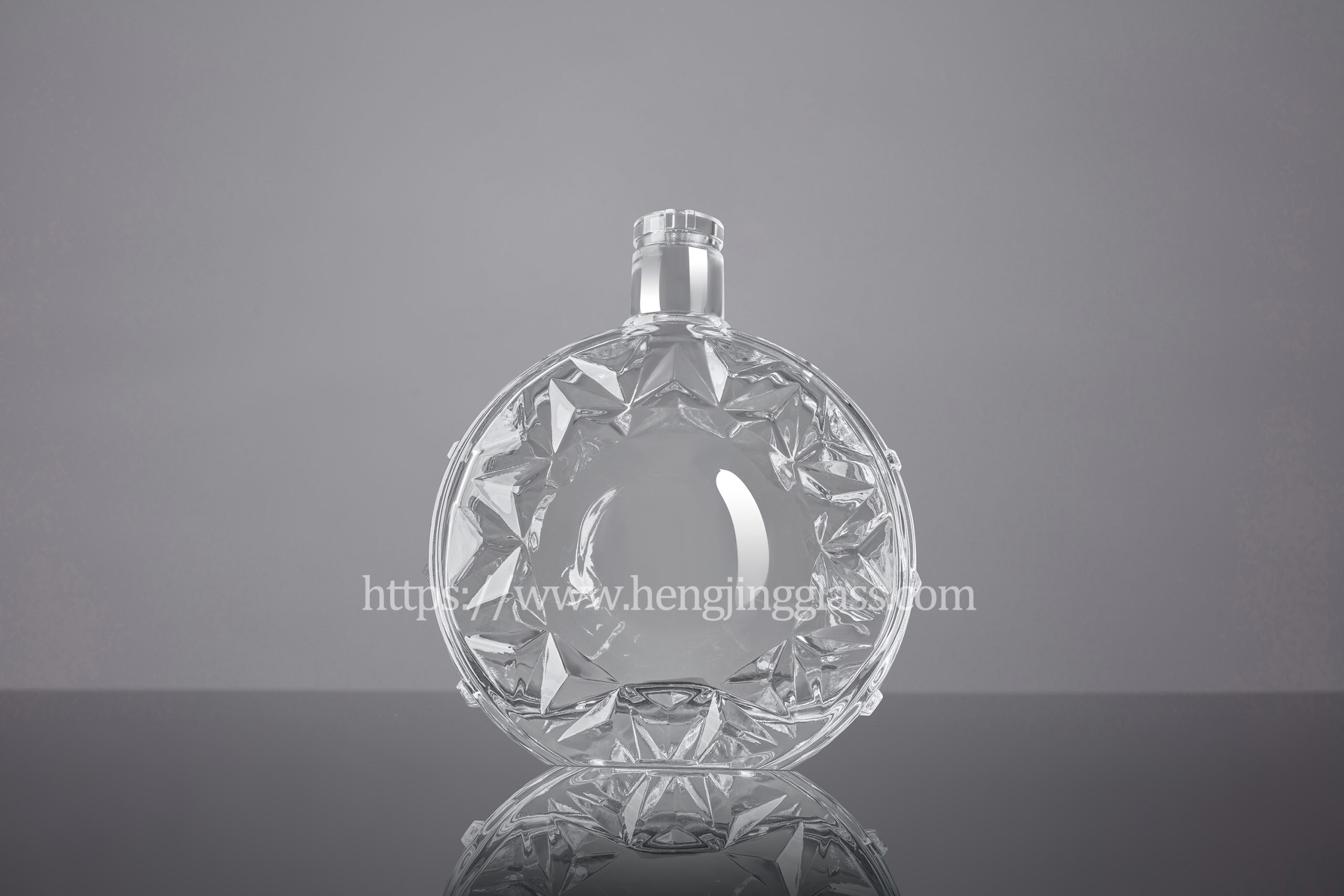 700ml HJ-Y073 Liquor Bottle XO Bottle