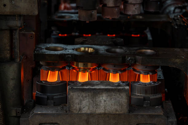 Automated forming manufacturing of glass bottles