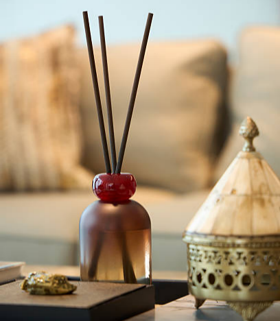 Premium quality glass aromatherapy bottle