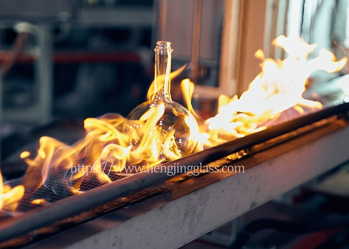 process of custom glass bottle